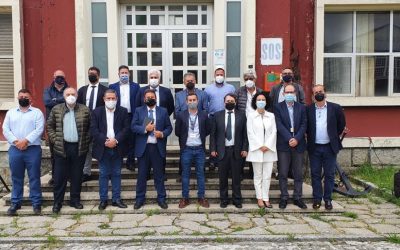 Empresas canarias visitan astillero de Navantia en La Coruña de la mano del Clúster Marítimo de Canarias