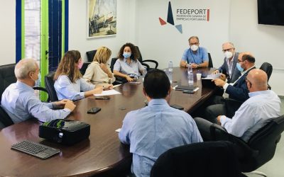 FEDEPORT RECIBE EN SU SEDE LA VISITA DE LA NUEVA JEFA DEL CCS SASEMAR, SOFÍA HERNÁNDEZ, ACOMPAÑADA POR EL CAPITÁN MARÍTIMO DE LAS PALMAS, FRANCISCO GARCÍA LASCURAIN